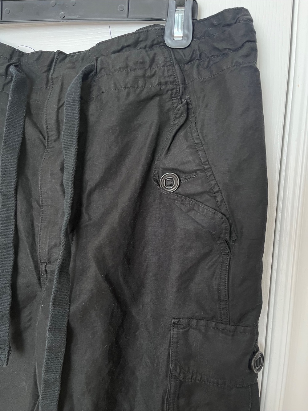Vince Black Cargo Drawstring Pants - Picture 5 of 10